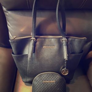 Michael Kors Handbag with cosmetic bag